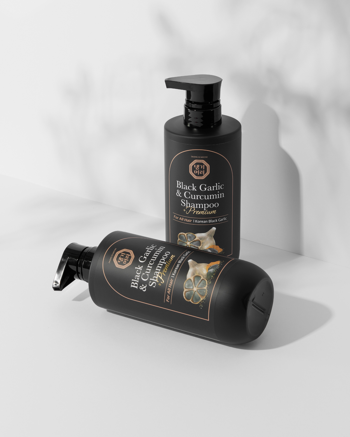 Daeng Gi Meo Ri Black Garlic & Curcumin Shampoo 500ml